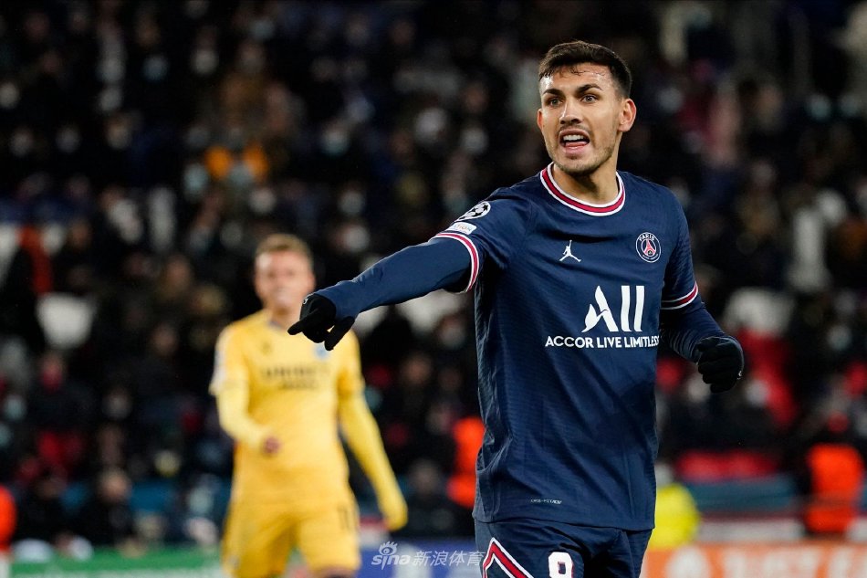 姆巴佩用三 姆巴佩用三