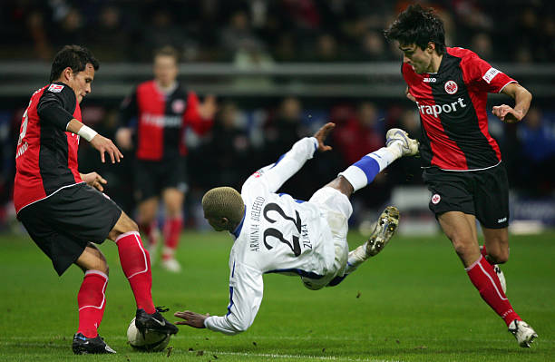 疑令人尴尬 疑令人尴尬