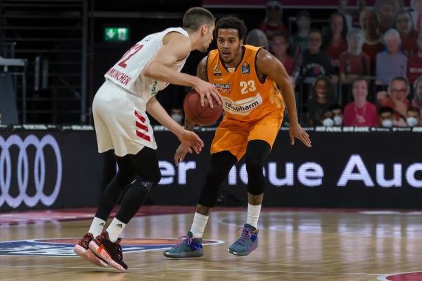 反观一些曾 反观一些曾